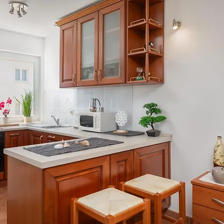 Sunrise Hvar Apartman *